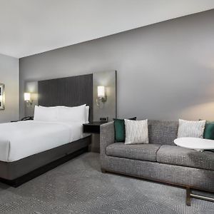 King Room Hearing Accessible